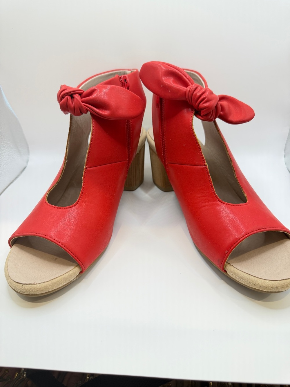 Good Chic Red Knot-Accent Open-Toe Block Heels Sz. 9.5